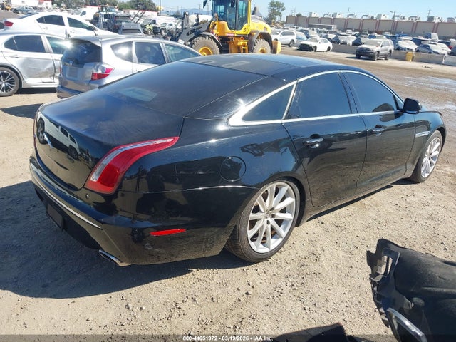 44651972 :رقم المزاد ، SAJWA1CBXBLV12961 vin ، 2011 Jaguar Xj مزاد بيع