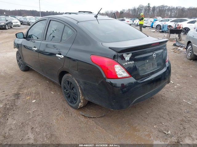 2019 NISSAN VERSA 3N1CN7AP4KL814826 Photo 2