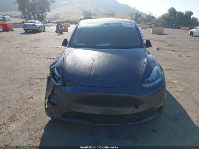 Продаж на аукціоні авто 2022 Tesla Model Y Long Range Dual Motor All-wheel Drive, vin: 7SAYGDEE8NF574691, номер лоту: 44652033