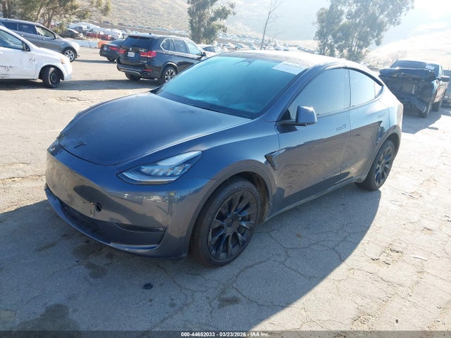 Продаж на аукціоні авто 2022 Tesla Model Y Long Range Dual Motor All-wheel Drive, vin: 7SAYGDEE8NF574691, номер лоту: 44652033