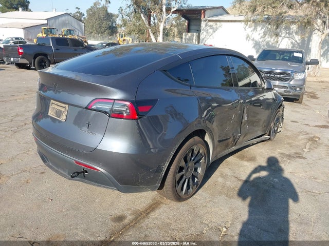 Продаж на аукціоні авто 2022 Tesla Model Y Long Range Dual Motor All-wheel Drive, vin: 7SAYGDEE8NF574691, номер лоту: 44652033
