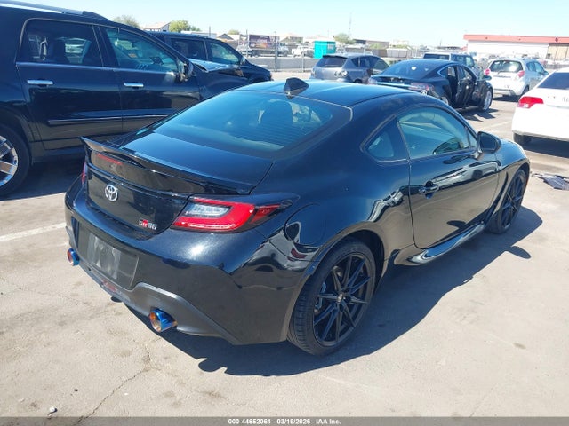 2023 TOYOTA GR86 JF1ZNBE14P9764693 Photo 3