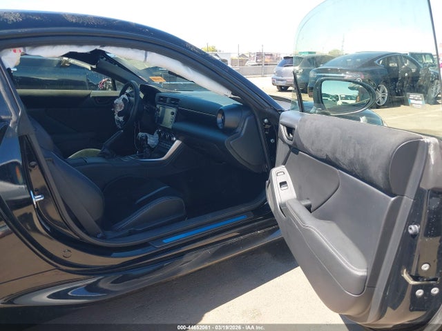 2023 TOYOTA GR86 JF1ZNBE14P9764693 Photo 4