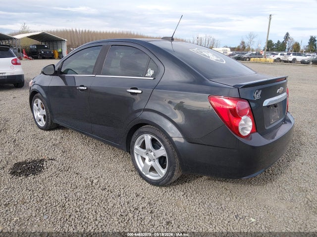 1G1JE5SB1F4208366 Chevrolet Sonic Ltz Auto