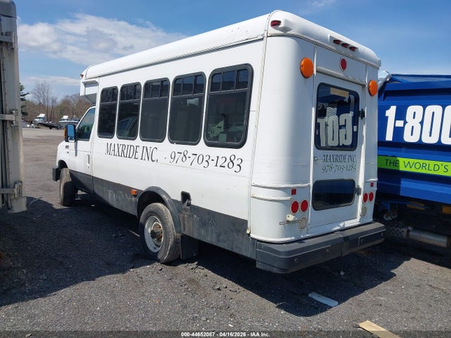 Ford E-350 Cutaway 2014 1FDEE3FL6EDA34370 Image 3