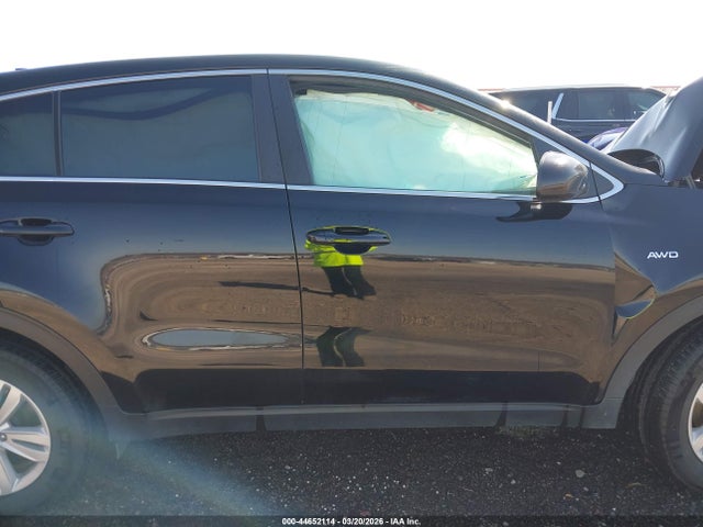 2017 Kia Sportage Lx მანქანა იყიდება აუქციონზე, vin: KNDPMCAC5H7155241, აუქციონის ნომერი: 44652114
