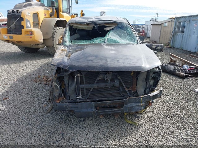 44652118 :رقم المزاد ، 3GNEC13T22G121479 vin ، 2002 Chevrolet Avalanche 1500 مزاد بيع