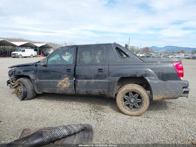 44652118 :رقم المزاد ، 3GNEC13T22G121479 vin ، 2002 Chevrolet Avalanche 1500 مزاد بيع