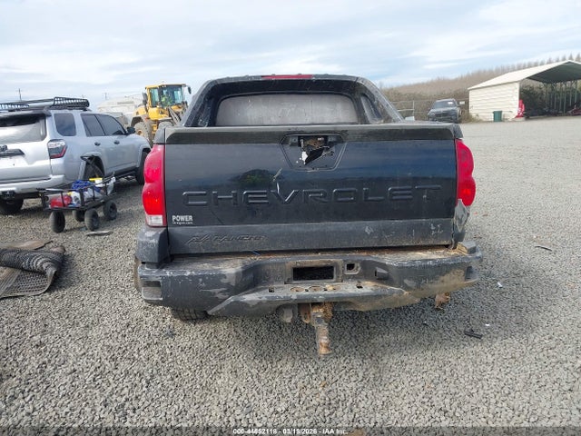 44652118 :رقم المزاد ، 3GNEC13T22G121479 vin ، 2002 Chevrolet Avalanche 1500 مزاد بيع