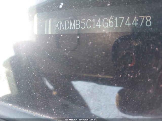 KNDMB5C14G6174478 KIA SEDONA LX