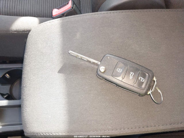 2012 Volkswagen Tiguan S მანქანა იყიდება აუქციონზე, vin: WVGBV7AX9CW000767, აუქციონის ნომერი: 44652127