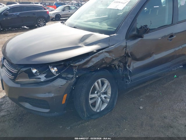 2012 Volkswagen Tiguan S მანქანა იყიდება აუქციონზე, vin: WVGBV7AX9CW000767, აუქციონის ნომერი: 44652127