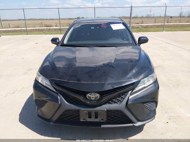 4T1B11HK6JU676430 Toyota CAMRY SE