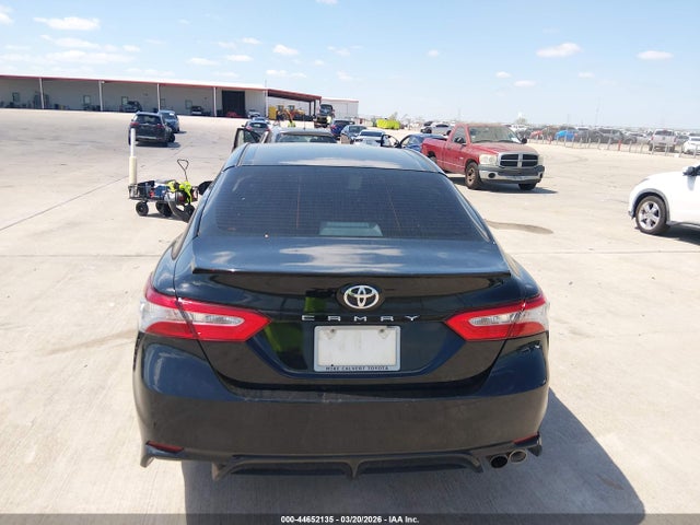 4T1B11HK6JU676430 Toyota CAMRY SE
