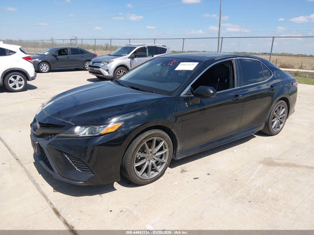 4T1B11HK6JU676430 Toyota CAMRY SE