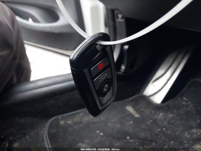 2015 BMW M4 WBS3U9C52FJ968349 Photo 10