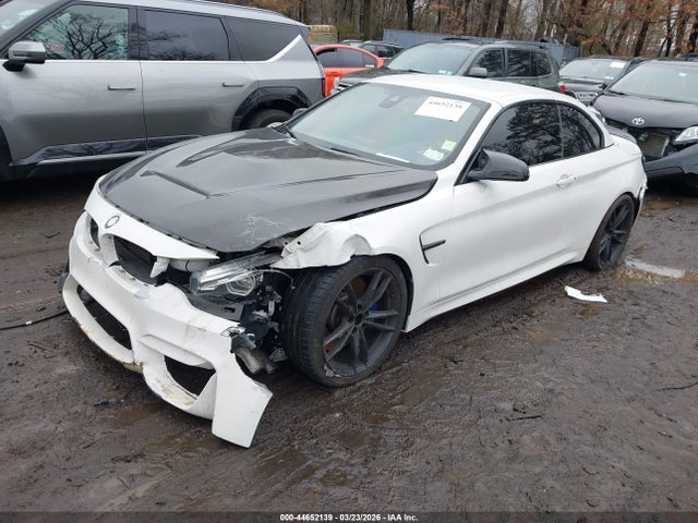 2015 BMW M4 WBS3U9C52FJ968349 Photo 1