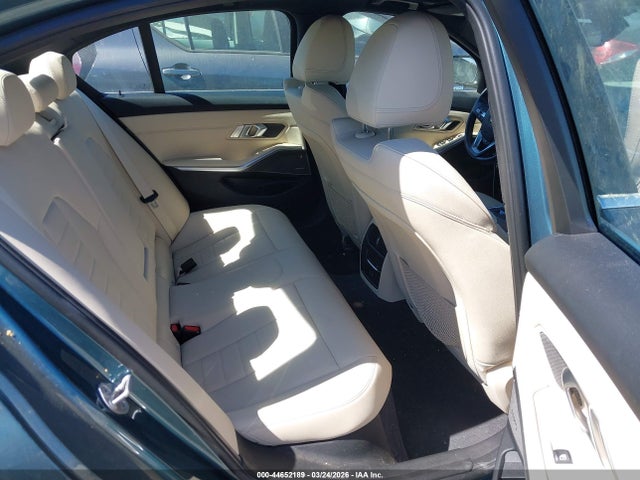 44652189 :رقم المزاد ، WBA5P9C07MFL31692 vin ، 2021 Bmw 330e Xdrive مزاد بيع