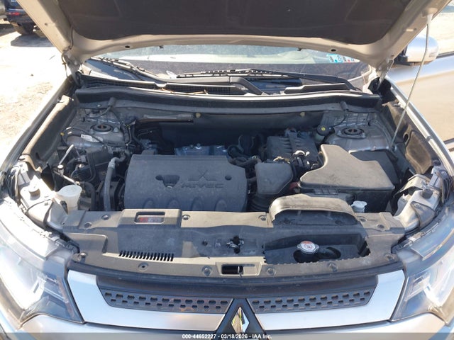 Mitsubishi Outlander Se 2019 JA4AZ3A32KZ046233 Image 10