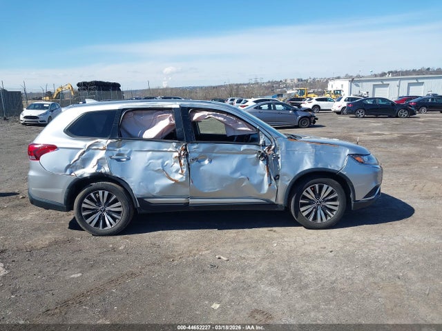 Mitsubishi Outlander Se 2019 JA4AZ3A32KZ046233 Image 13