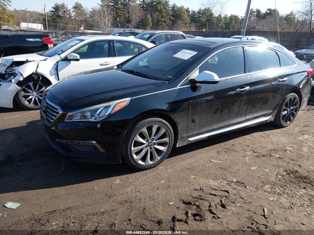 Hyundai Sonata Limited 2015 5NPE34AF3FH019158 Image 2