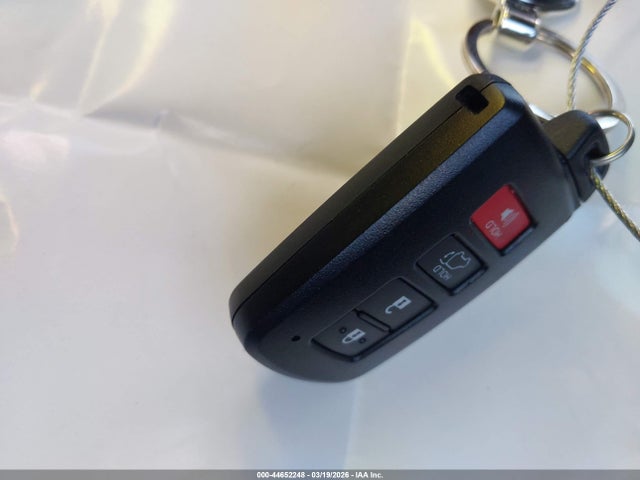 JTMYFREV1HJ141062 Toyota Rav4 Limited