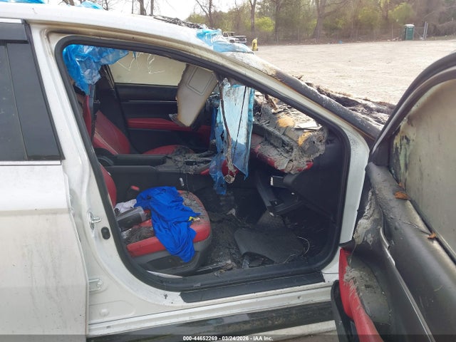4T1KZ1AK4MU048745 Toyota Camry Xse V6