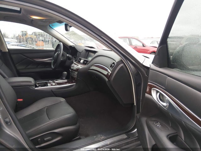 Продажа на аукционе авто 2018 Infiniti Q70 3.7 Luxe, vin: JN1BY1AP9JM180269, номер лота: 44652293