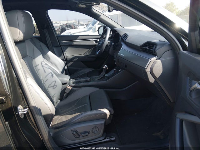 WA1DECF34P1113860 Audi Q3 Premium 45 Tfsi S Line Quattro Tiptronic