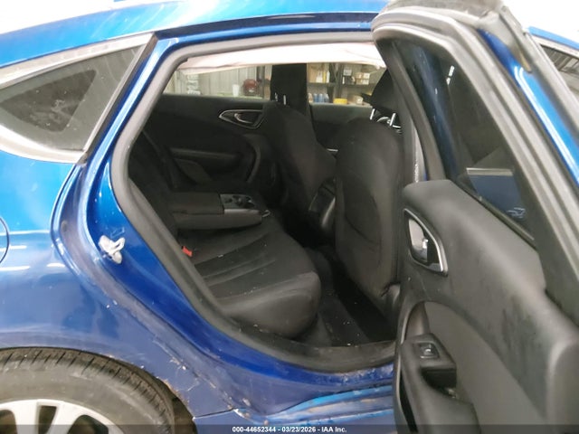 Aukcja sprzedaży 2015 Chrysler 200 Limited, vin: 1C3CCCAB0FN646256, numer aukcji: 44652344