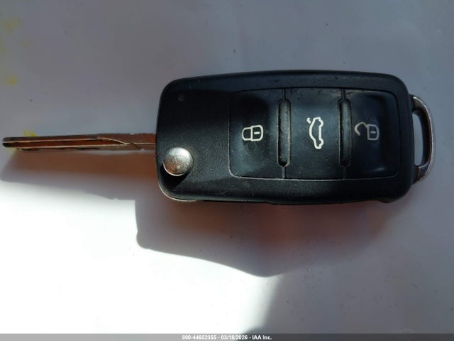 2013 VOLKSWAGEN PASSAT 1VWBN7A36DC147291 Photo 10