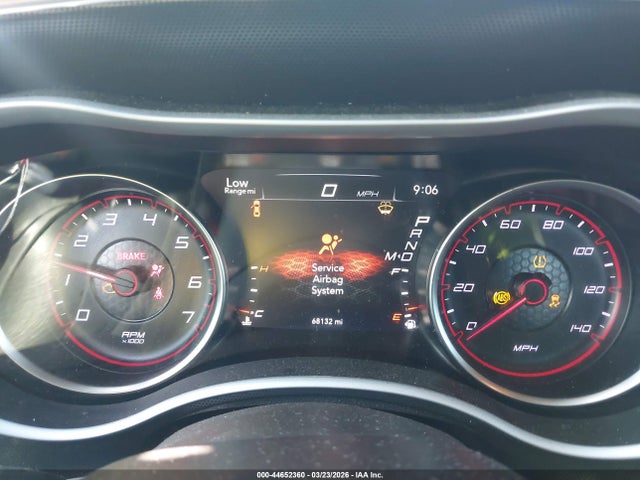 2C3CDXHG0JH157959 Dodge Charger Sxt Plus Rwd