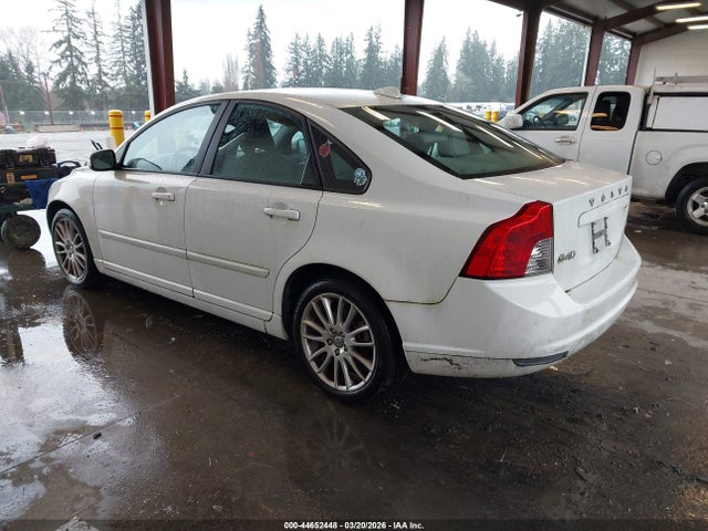 2009 VOLVO S40 YV1MS390892463032 Photo 2