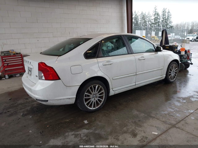 2009 VOLVO S40 YV1MS390892463032 Photo 3