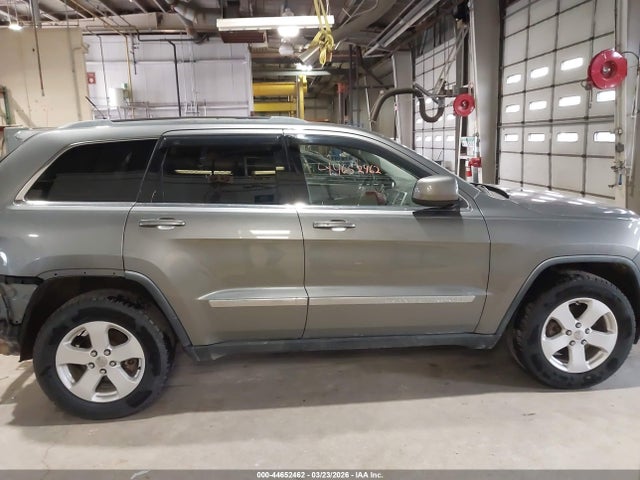 2012 Jeep Grand Cherokee Laredo მანქანა იყიდება აუქციონზე, vin: 1C4RJFAG0CC106633, აუქციონის ნომერი: 44652462