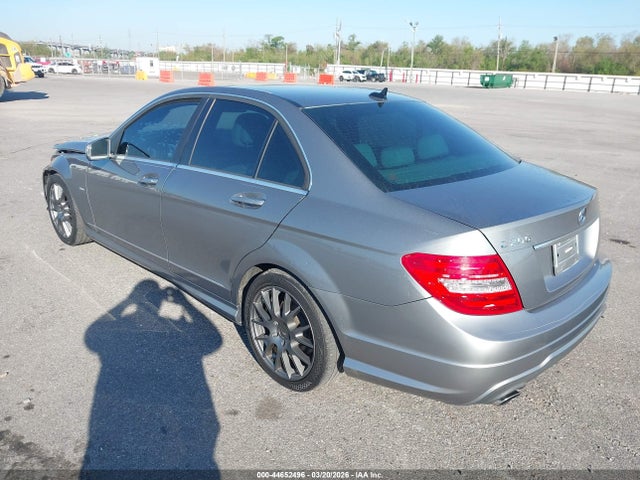 Продаж на аукціоні авто 2012 Mercedes-benz C 250 Sport, vin: WDDGF4HBXCR216650, номер лоту: 44652496