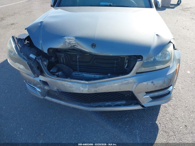 Продаж на аукціоні авто 2012 Mercedes-benz C 250 Sport, vin: WDDGF4HBXCR216650, номер лоту: 44652496