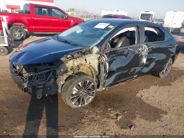 2018 TOYOTA COROLLA 5YFBURHE5JP745223 Photo 1