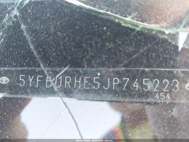 2018 TOYOTA COROLLA 5YFBURHE5JP745223 Photo 8