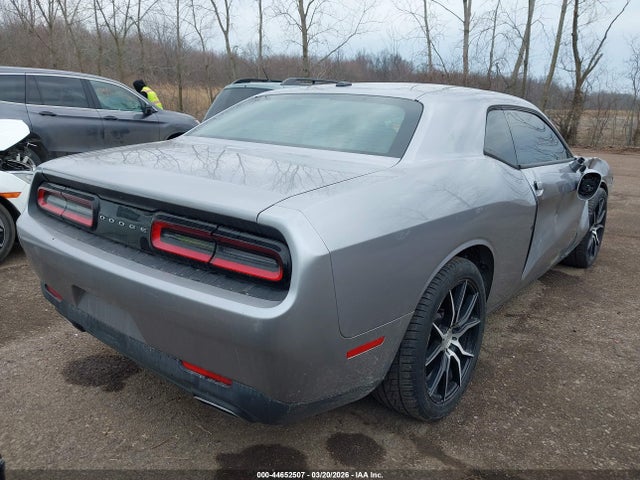 44652507 :رقم المزاد ، 2C3CDZAG6HH549151 vin ، 2017 Dodge Challenger Sxt مزاد بيع