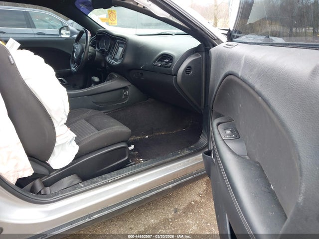 44652507 :رقم المزاد ، 2C3CDZAG6HH549151 vin ، 2017 Dodge Challenger Sxt مزاد بيع