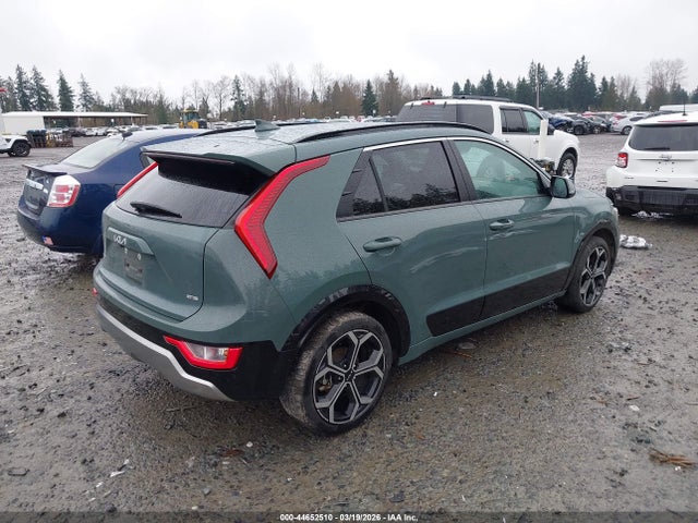 KNDCR3LE2P5036572 KIA Niro Ex Touring