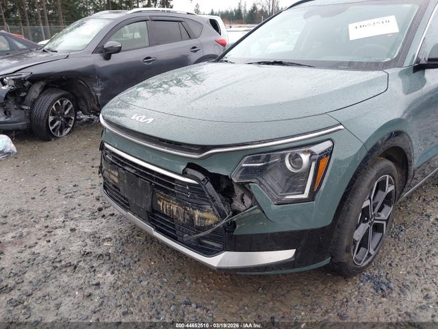 KNDCR3LE2P5036572 KIA Niro Ex Touring