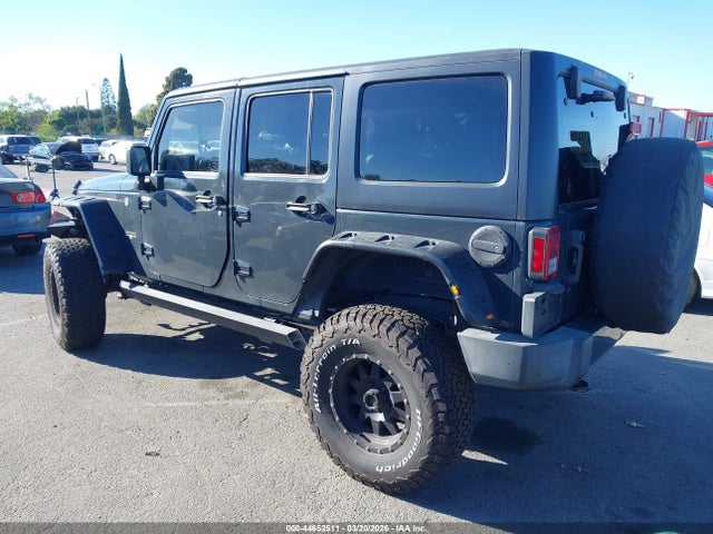 1C4BJWEG6GL275203 Jeep Wrangler Unlimited Sahara