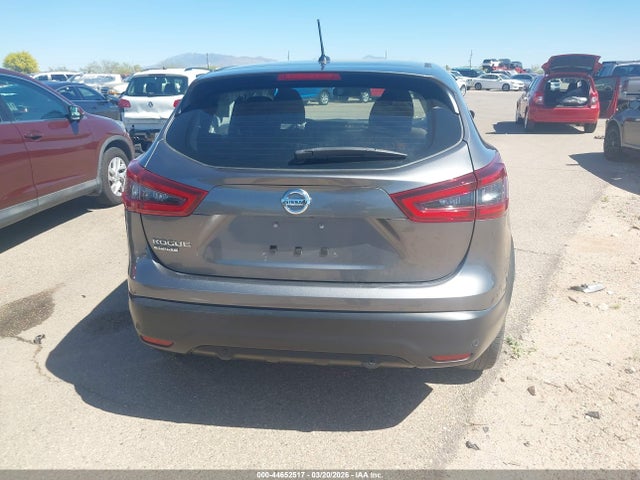 JN1BJ1AV1MW567930 Nissan Rogue Sport S Fwd Xtronic Cvt