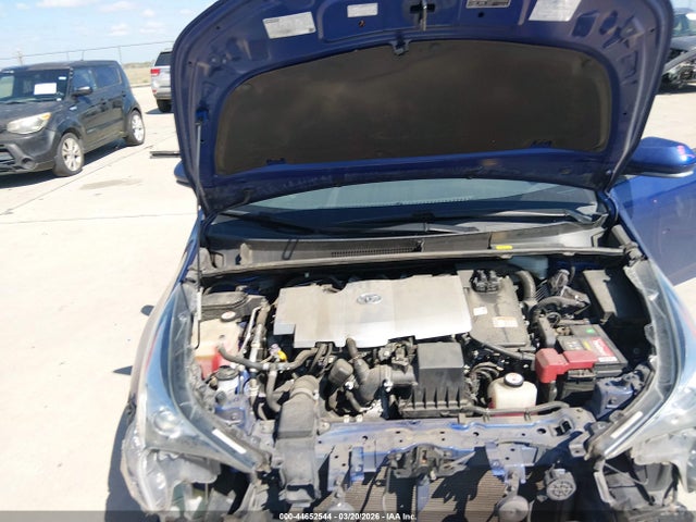 JTDKARFU1H3539435 Toyota Prius Three