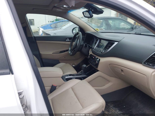 2017 HYUNDAI TUCSON KM8J3CA20HU280175 Photo 4