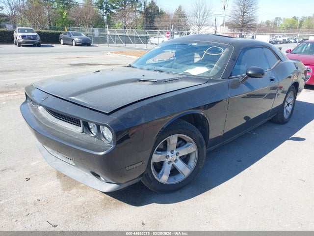44653275 :رقم المزاد ، 2B3CJ4DV8AH219892 vin ، 2010 Dodge Challenger Se مزاد بيع