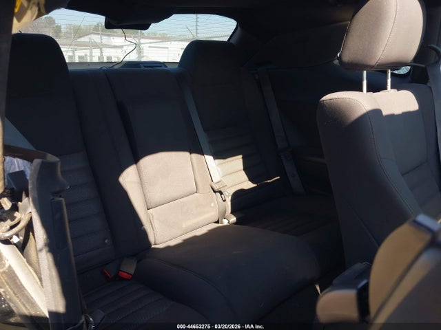 44653275 :رقم المزاد ، 2B3CJ4DV8AH219892 vin ، 2010 Dodge Challenger Se مزاد بيع