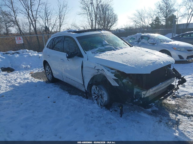 Продажа на аукционе авто 2015 Audi Q5 2.0t Premium, vin: WA1LFAFP3FA130213, номер лота: 44653444